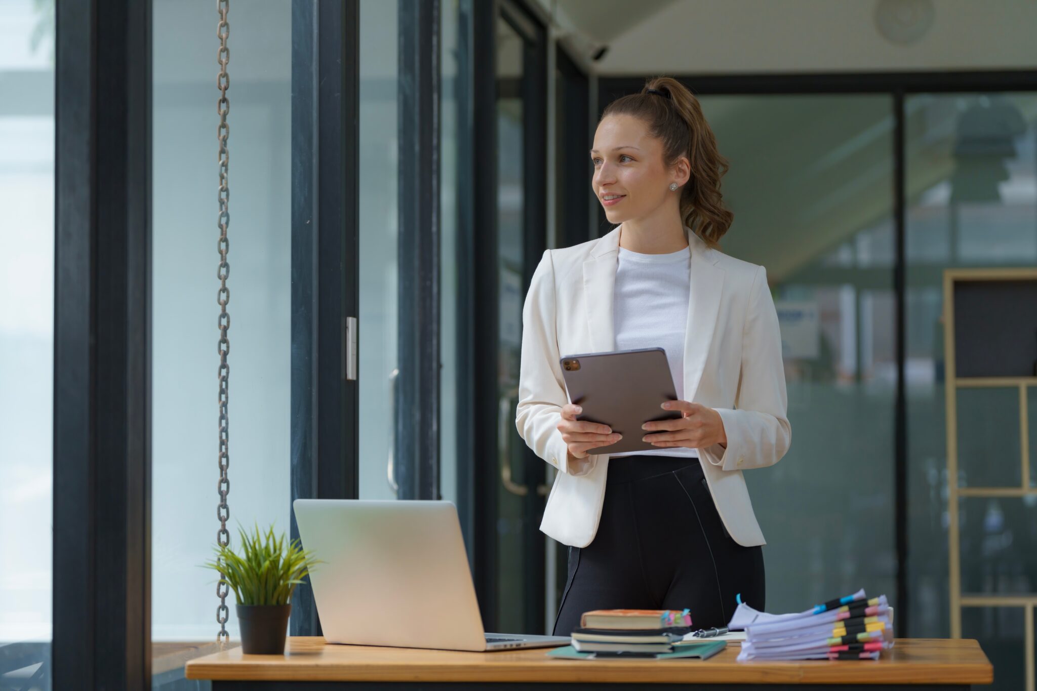 professional woman with ipad